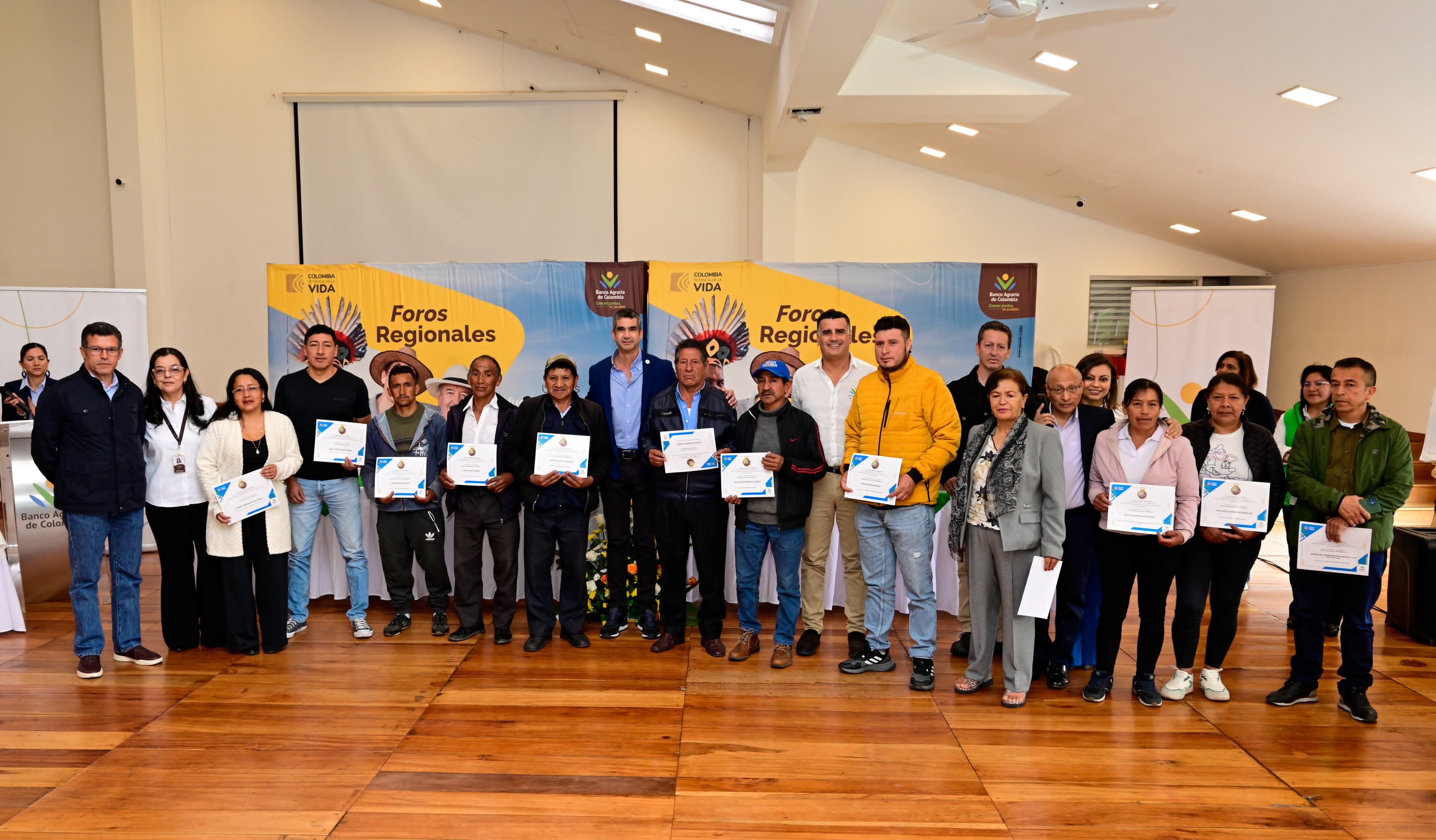 Entrega de créditos en Pasto