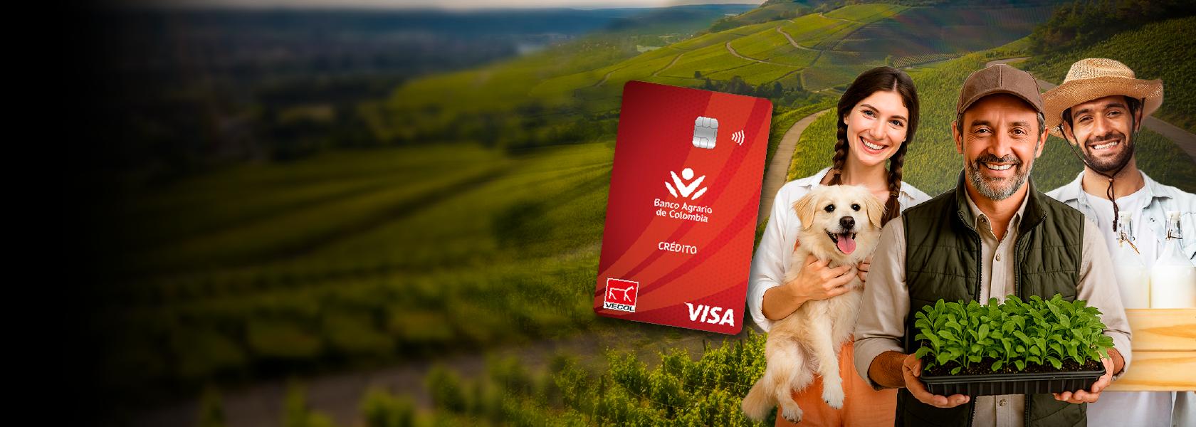 Tres personas en el campo