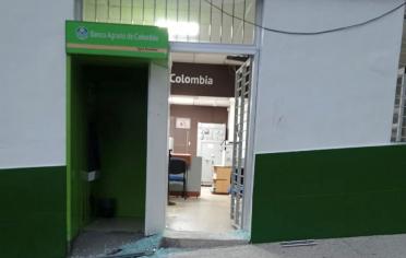 Rechazamos el ataque a nuestra oficina del Banco Agrario de San Sebastián (Cauca)