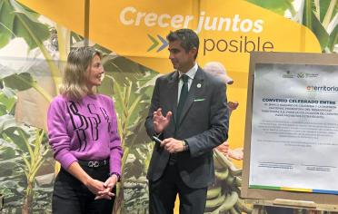 Esta alianza, que inicialmente tendrá vigencia de un año, busca favorecer a los clientes de ambas entidades.